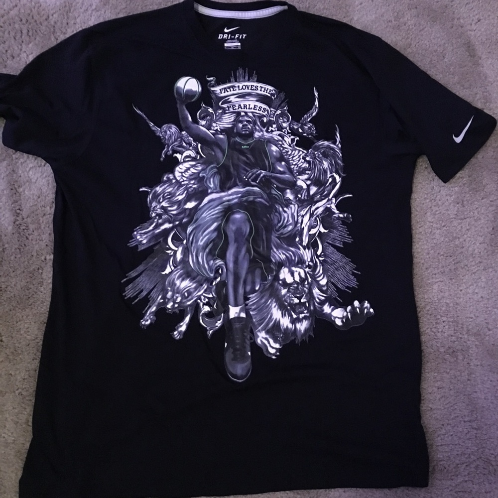 Matching T-Shirt to Lebron 9’s “DunkMan”